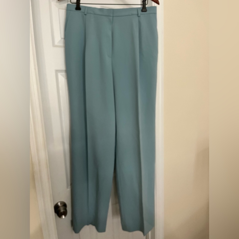 Plants. Slacks. Jones New York Collection.  Blue green (teal). Pockets. Size 12.